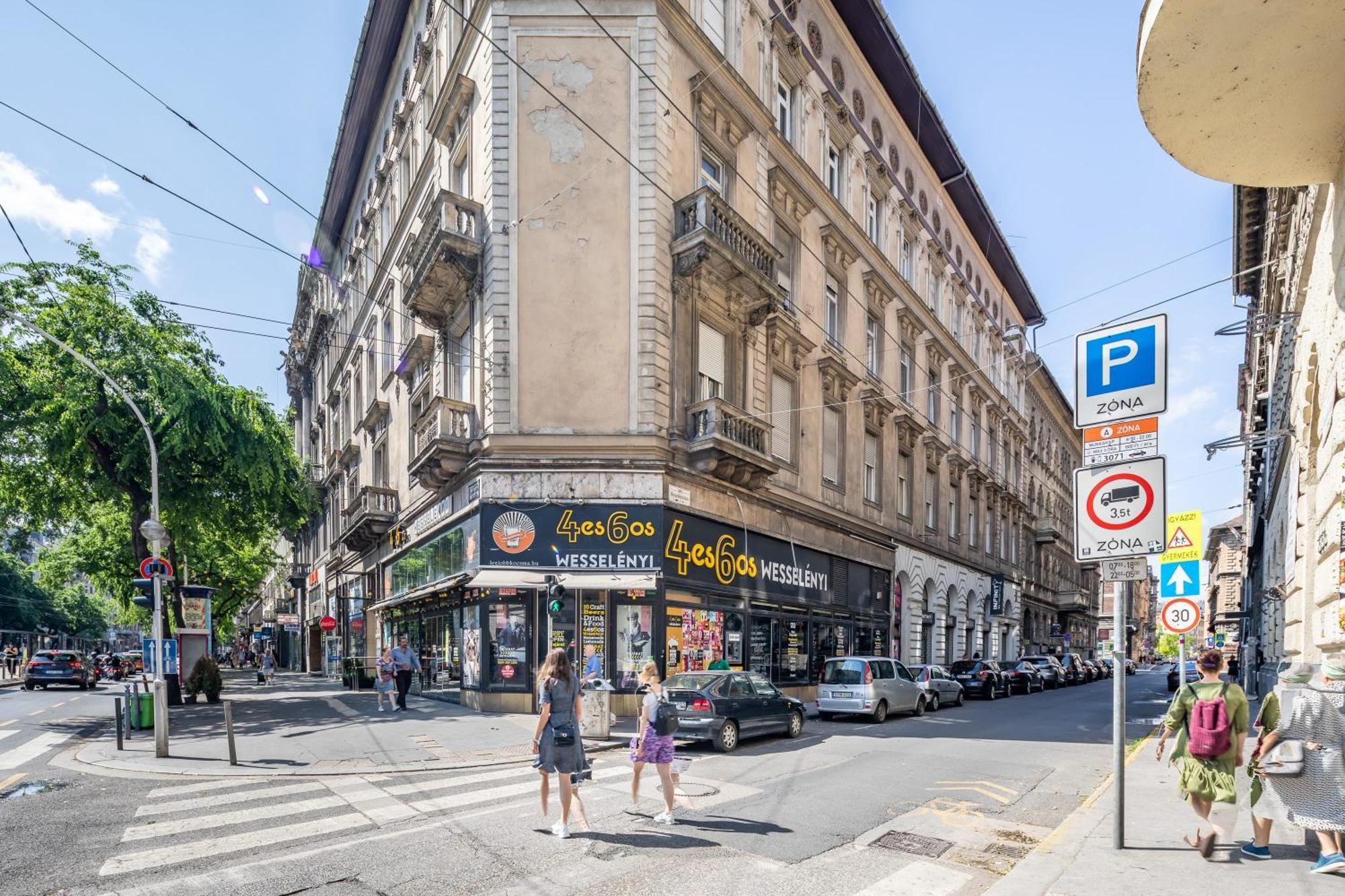 Very Central - Free Parking - Balcony Budapeste Exterior foto